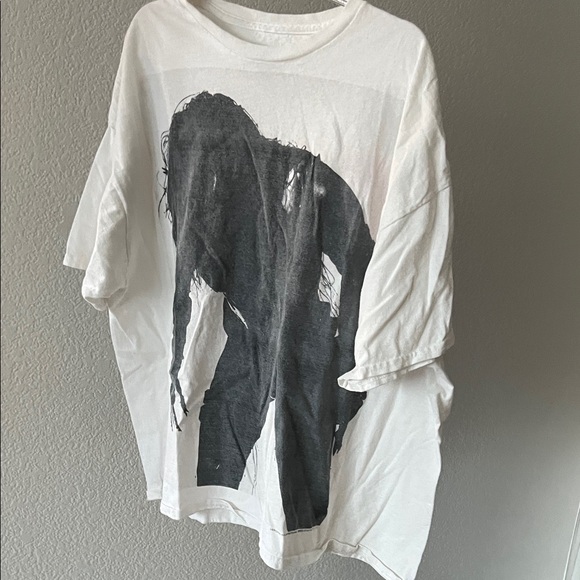 Lady Gaga Concert White T-Shirt with Pink Graphic - Picture 2 of 3